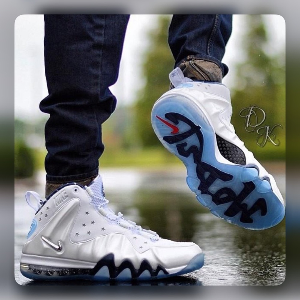NIKE 2014 CHARLES  BARKLEY Posite Max Sneakers